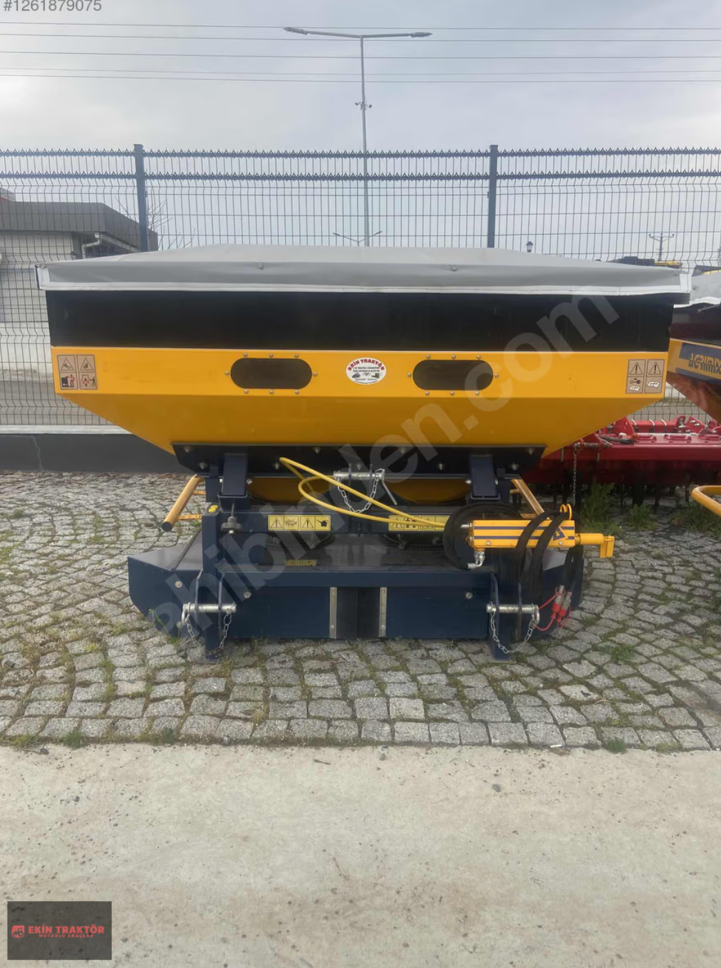 İtalyan Devi Agrimix Gübre Serpme Makinesi