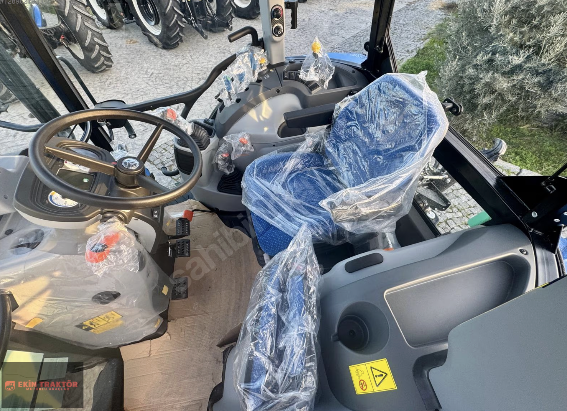 0 Saatte 2024 Model New Holland T5.120 Blue Master goruntu 4